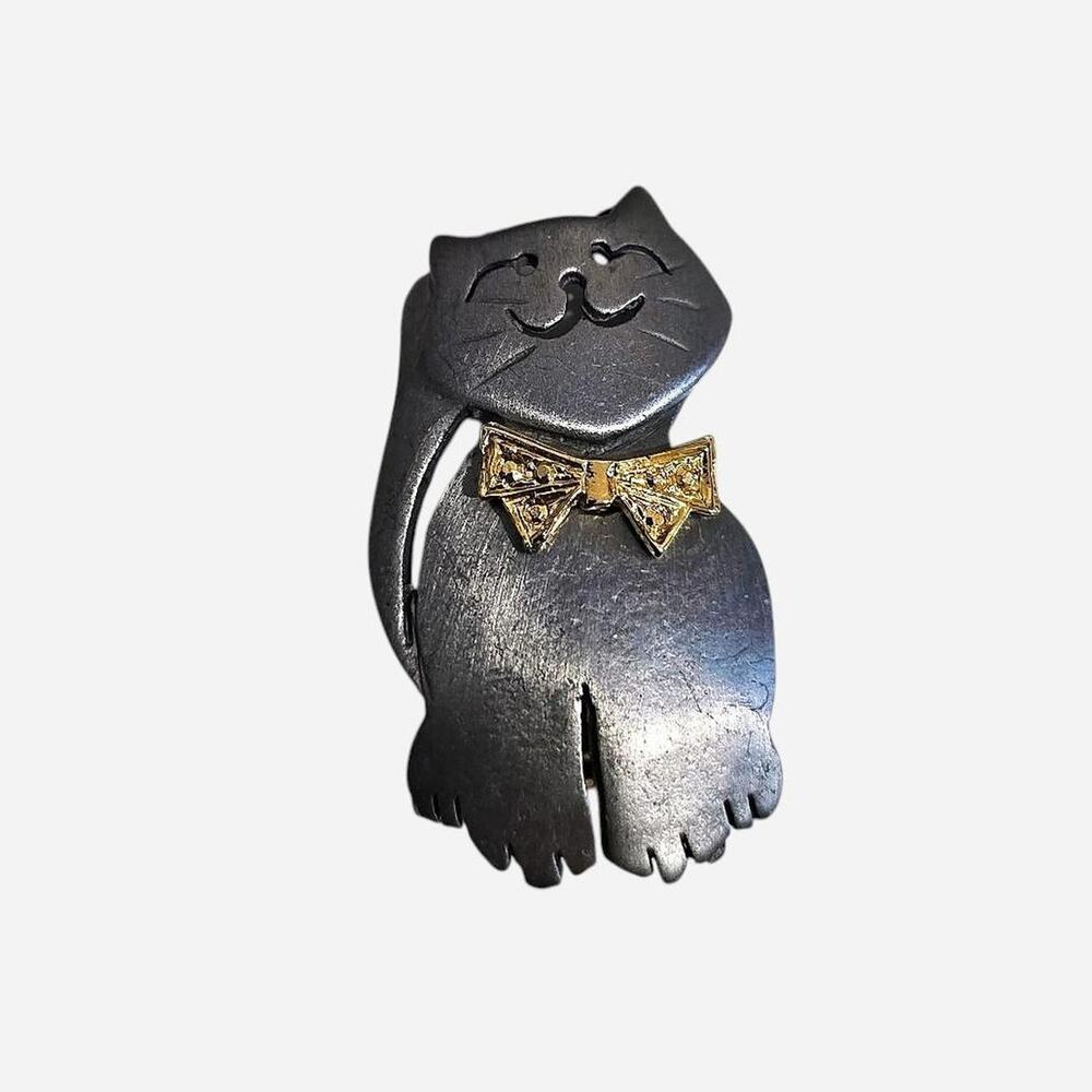 Vintage ultra craft smiling cat